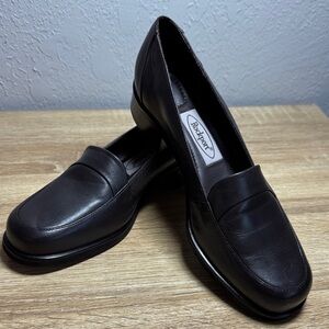 Rockport Women's Dark Brown Loafers 6.5 Wide